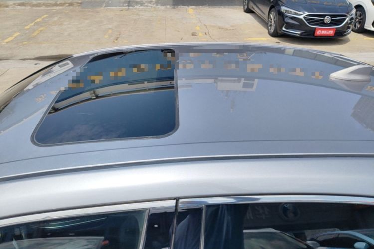 Used Toyota Avalon 2019 2.0L Luxury Edition China VI Standard Roof