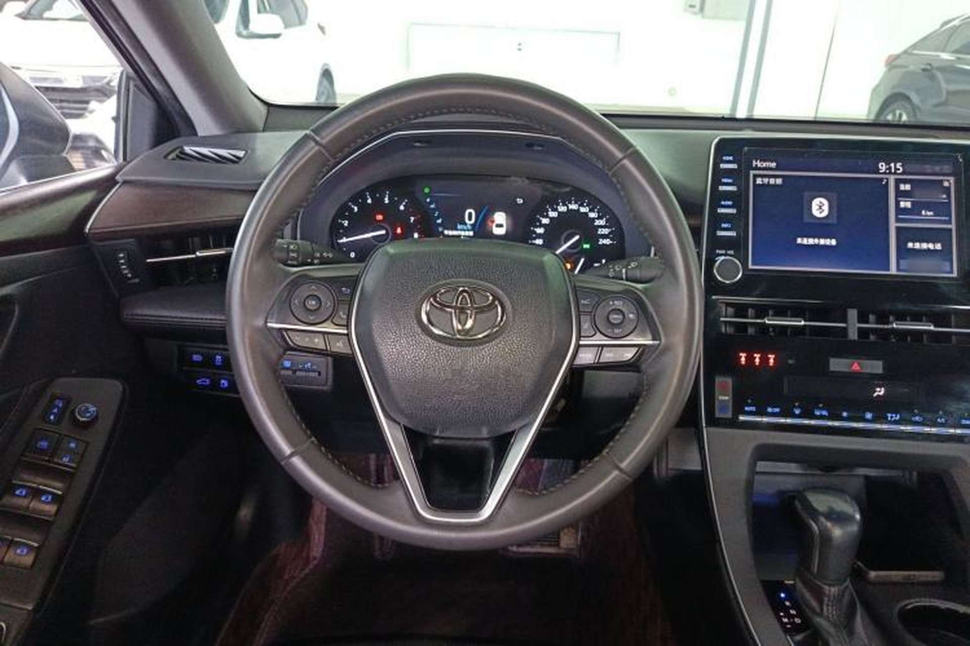 Used Toyota Avalon 2019 2.0L Luxury Edition China VI Standard Steering Wheel