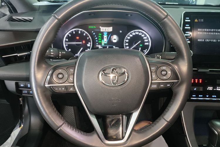 Used Toyota Avalon 2019 2.5L Touring Premium Version China VI Standard Steering Wheel