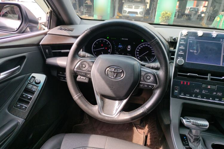Used Toyota Avalon 2019 2.0L XLE Premium Edition China VI Steering Wheel