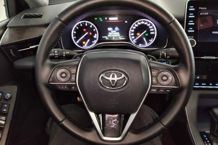 Used Toyota Avalon 2019 2.5L Touring Premium Version China VI Standard Steering Wheel