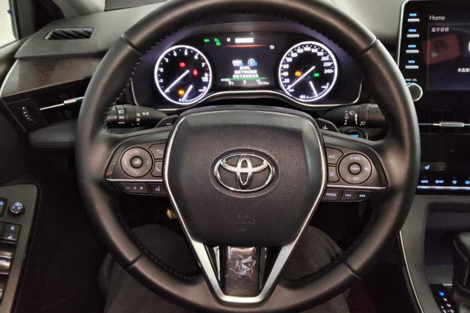 Used Toyota Avalon 2019 2.5L Touring Premium Version China VI Standard Steering Wheel