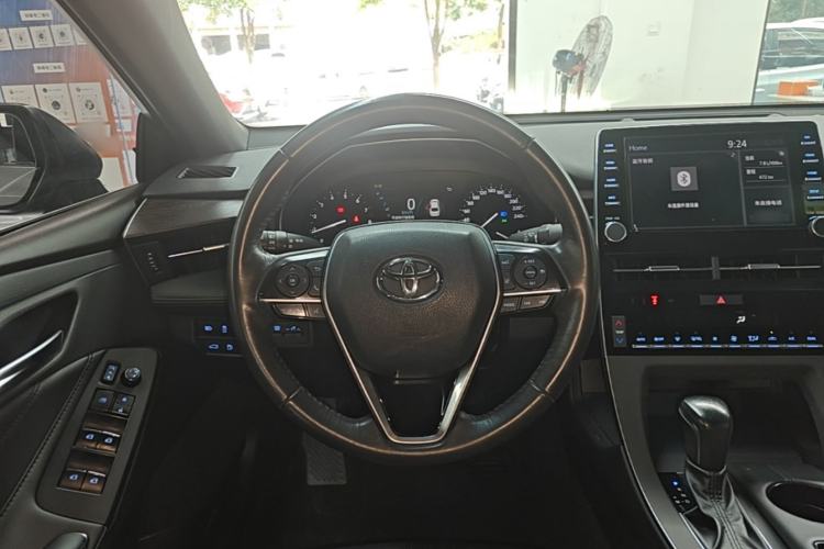 Used Toyota Avalon 2019 2.0L Luxury Edition China VI Standard Steering Wheel