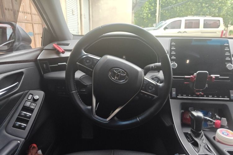 Used Toyota Avalon 2019 2.0L Luxury Edition China VI Standard Steering Wheel
