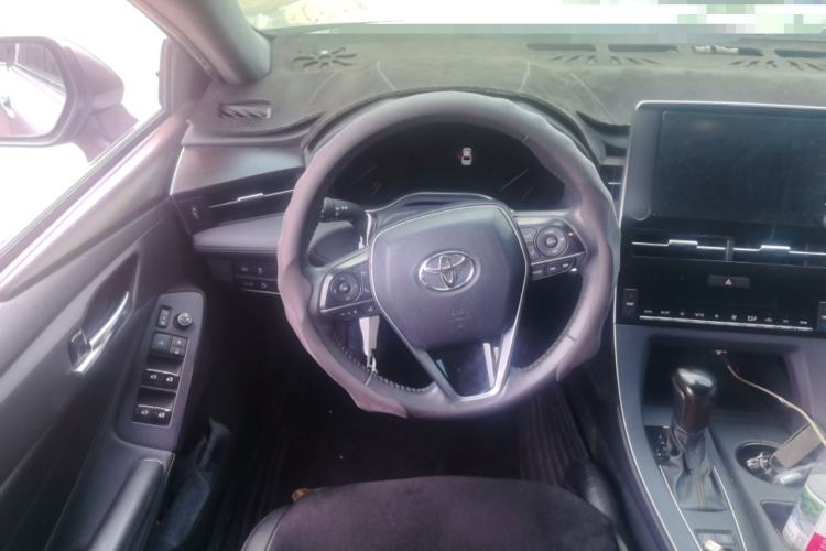 Used Toyota Avalon 2019 2.0L Luxury Edition China VI Standard Steering Wheel