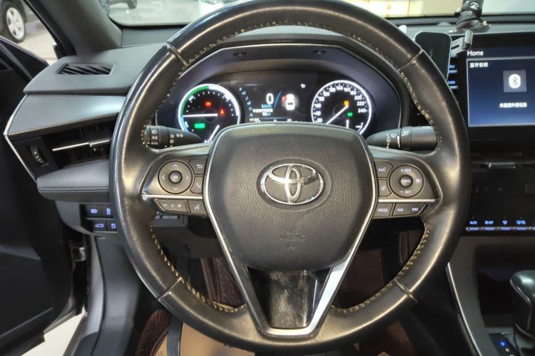 Used Toyota Avalon 2019 Dual-Engine 2.5L Luxury Edition China VI Standard Steering Wheel