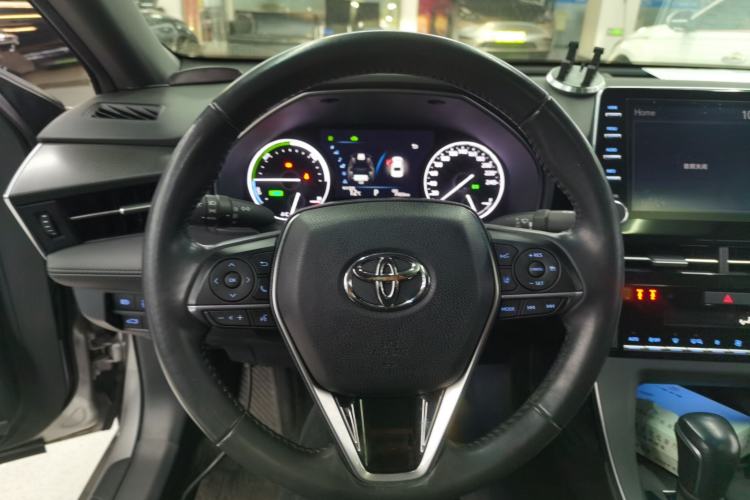Used Toyota Avalon 2019 Dual-Engine 2.5L Luxury Edition China VI Standard Steering Wheel