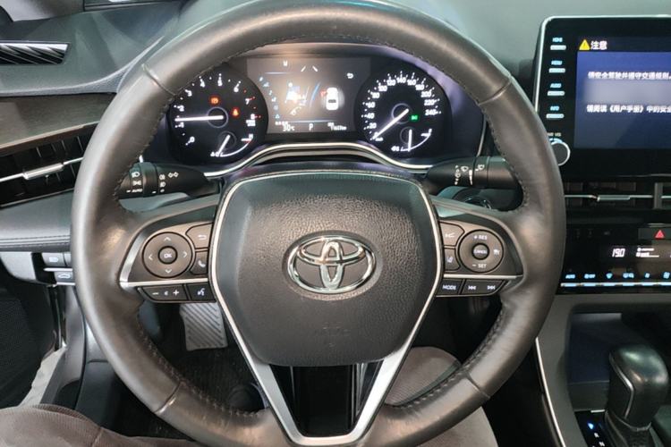 Used Toyota Avalon 2019 2.0L Luxury Edition China VI Standard Steering Wheel
