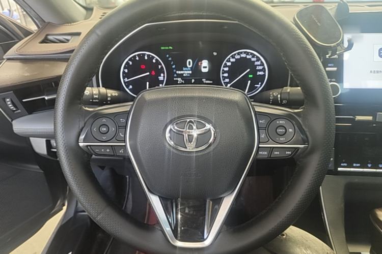 Used Toyota Avalon 2019 2.0L XLE Premium Edition China VI Steering Wheel