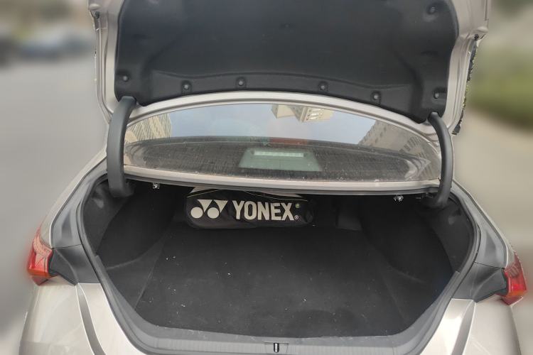 Used Toyota Avalon 2019 2.0L XLE Premium Edition China VI Trunk