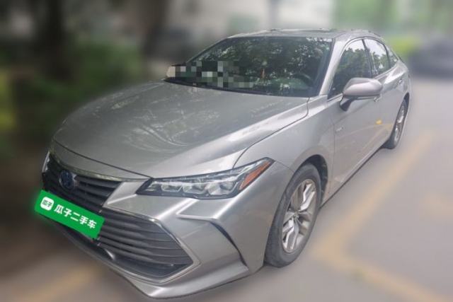 Used Toyota Avalon 2019 Dual-Engine 2.5L Luxury Edition China VI Standard