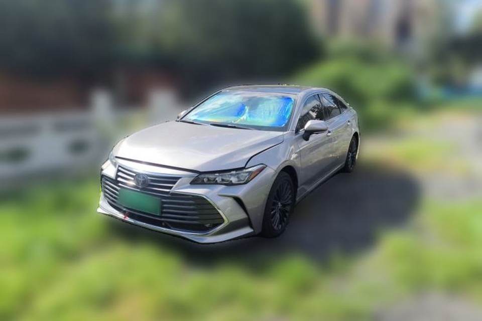 Toyota Avalon 2019
