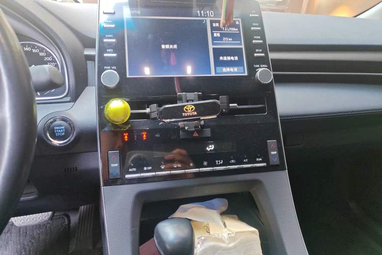 Used Toyota Avalon 2019 2.0L XLE Premium Edition China VI Audio And AC Panel