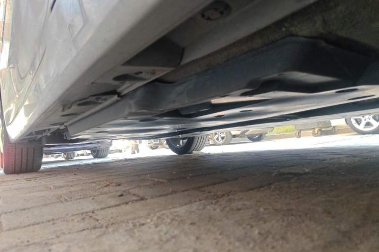 Used Toyota Avalon 2019 2.0L XLE Premium Edition China VI Chassis Front Right