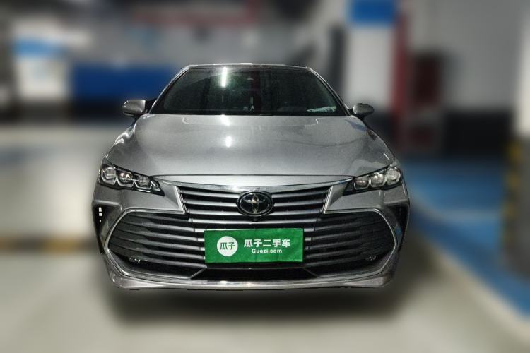 Used Toyota Avalon 2019 2.5L Touring Premium Version China VI Standard Front