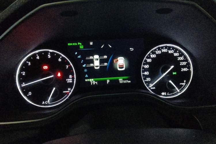 Used Toyota Avalon 2019 2.5L Touring Premium Version China VI Standard Instrument Cluster