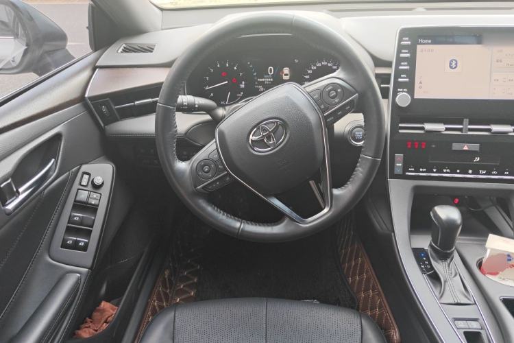 Used Toyota Avalon 2019 2.0L Luxury Edition China VI Standard Steering Wheel