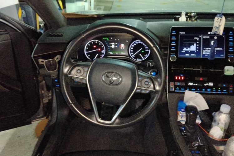 Used Toyota Avalon 2019 2.5L Touring Premium Version China VI Standard Steering Wheel