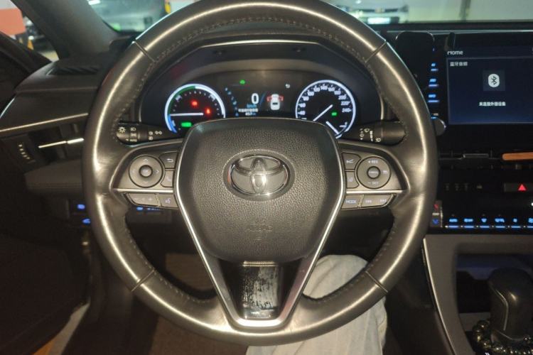 Used Toyota Avalon 2019 Dual-Engine 2.5L Luxury Edition China VI Standard Steering Wheel