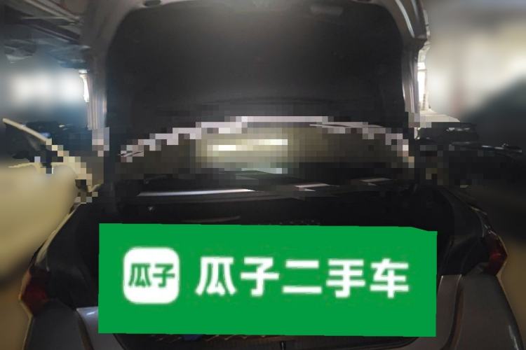 Used Toyota Avalon 2019 Dual-Engine 2.5L Luxury Edition China VI Standard Trunk