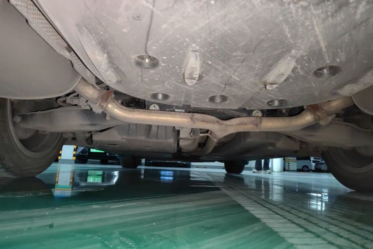 Used Toyota Avalon 2019 2.0L Luxury Edition China VI Standard Chassis Rear