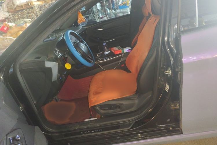 Used Toyota Avalon 2019 Dual-Engine 2.5L XLE Prestige Version China VI Standard Left Front Seat