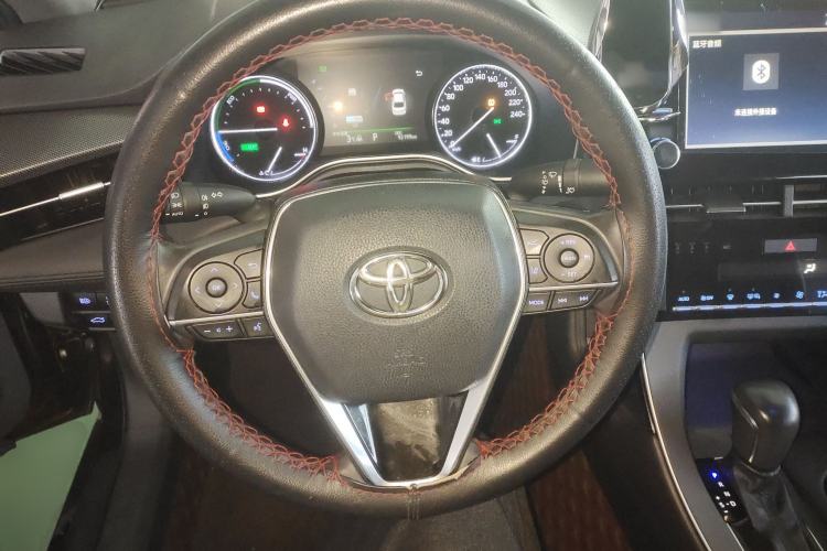 Used Toyota Avalon 2019 Dual-Engine 2.5L Luxury Edition China VI Standard Steering Wheel