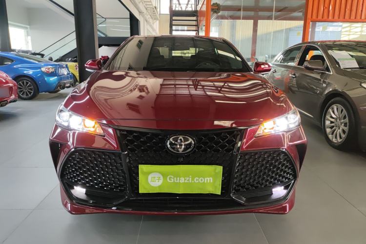 Used Toyota Avalon 2019 2.5L Ambition Version China VI Standard Exterior 1
