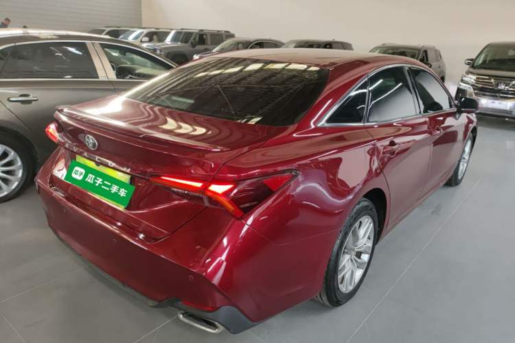 Used Toyota Avalon 2019 2.5L Ambition Version China VI Standard Exterior 5