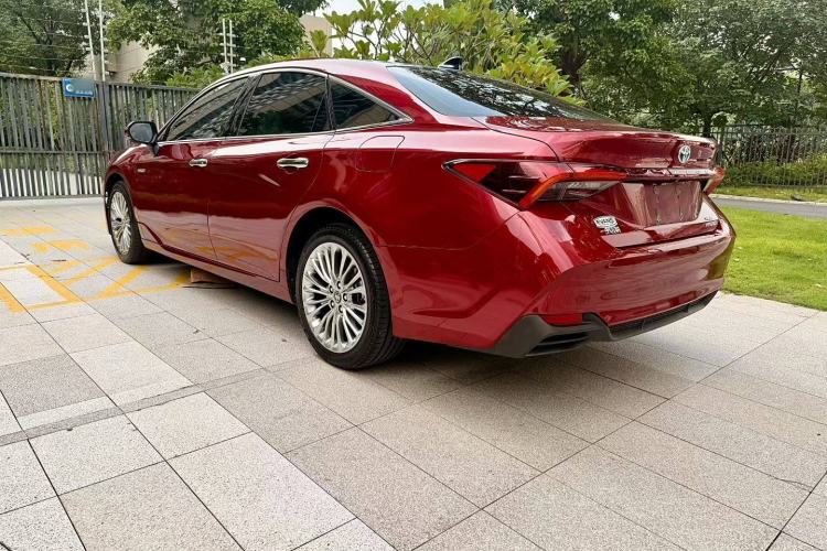 Used Toyota Avalon 2019 Dual-Engine 2.5L XLE Prestige Version China VI Standard Exterior 6