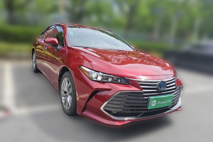 Used Toyota Avalon 2019 Dual-Engine 2.5L Luxury Edition China VI Standard Front Right 45 Deg