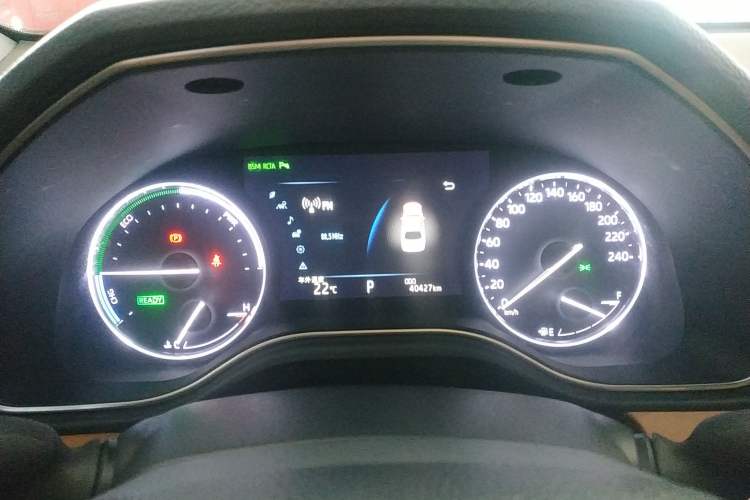 Used Toyota Avalon 2019 Dual-Engine 2.5L XLE Prestige Version China VI Standard Instrument Cluster
