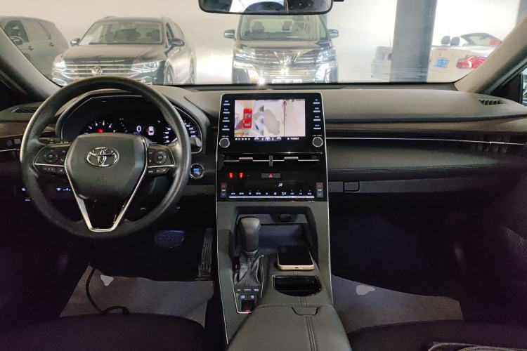 Used Toyota Avalon 2019 2.5L Ambition Version China VI Standard Interior 2