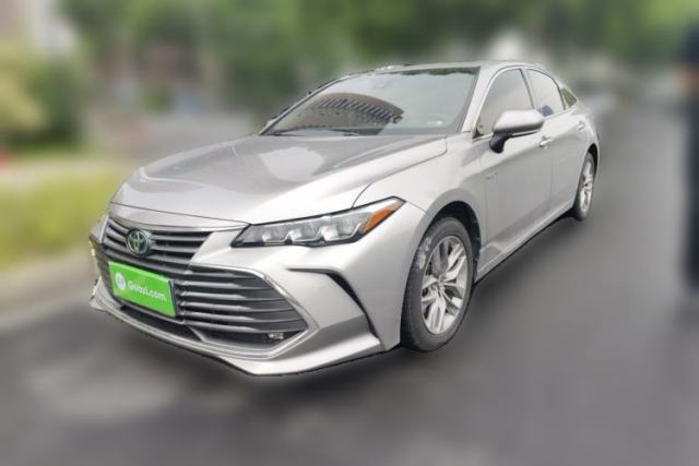 Used Toyota Avalon 2019 Dual-Engine 2.5L Luxury Edition China VI Standard