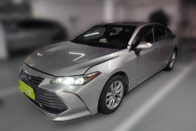Used Toyota Avalon 2019 Dual-Engine 2.5L Luxury Edition China VI Standard