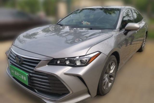 Used Toyota Avalon 2019 Dual-Engine 2.5L Luxury Edition China VI Standard