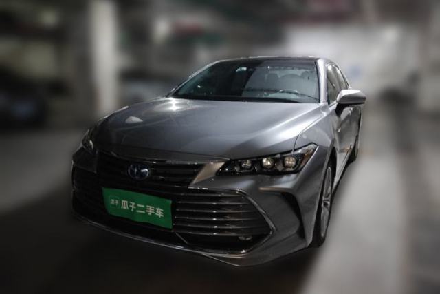 Used Toyota Avalon 2019 Dual-Engine 2.5L XLE Prestige Version China VI Standard