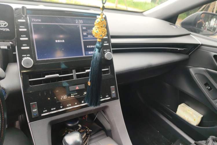 Used Toyota Avalon 2019 Dual-Engine 2.5L Luxury Edition China VI Standard Audio And AC Panel