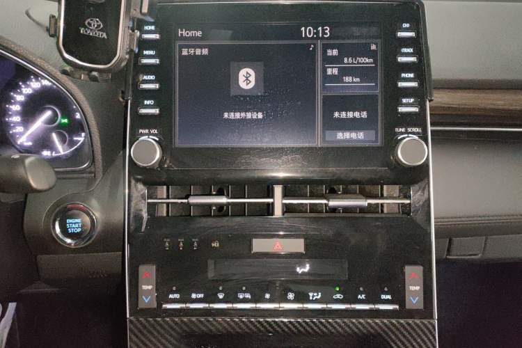 Used Toyota Avalon 2019 2.5L Ambition Version China VI Standard Audio And AC Panel
