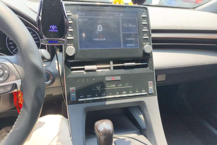 Used Toyota Avalon 2019 2.0L XLE Premium Edition China VI Audio And AC Panel