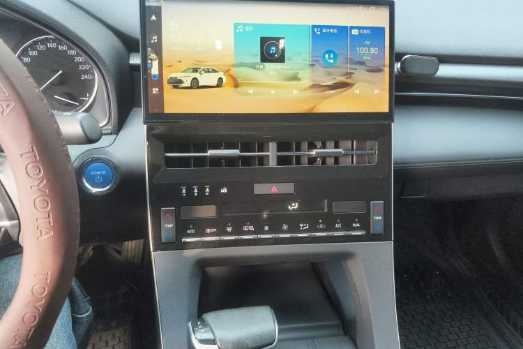 Used Toyota Avalon 2019 Dual-Engine 2.5L Luxury Edition China VI Standard Audio And AC Panel