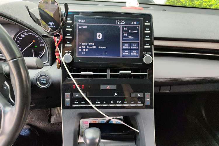 Used Toyota Avalon 2019 2.5L Touring Premium Version China VI Standard Audio And AC Panel
