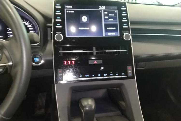 Used Toyota Avalon 2019 2.0L Luxury Edition China VI Standard Audio And AC Panel
