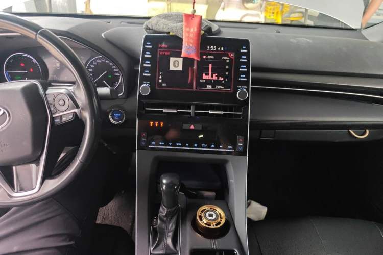Used Toyota Avalon 2019 Dual-Engine 2.5L Luxury Edition China VI Standard Audio And AC Panel