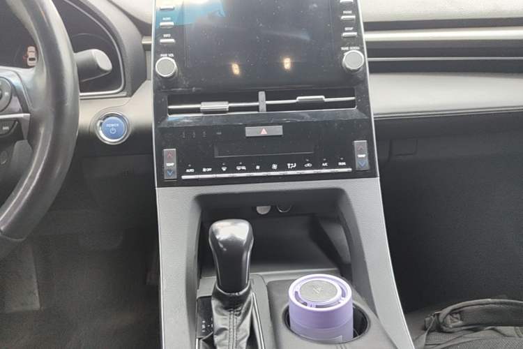 Used Toyota Avalon 2019 Dual-Engine 2.5L Luxury Edition China VI Standard Audio And AC Panel