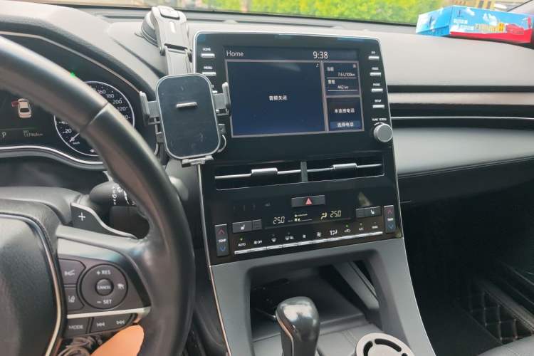 Used Toyota Avalon 2019 2.5L Touring Premium Version China VI Standard Audio And AC Panel