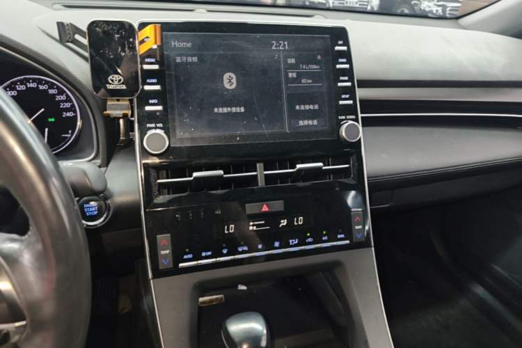 Used Toyota Avalon 2019 2.0L XLE Premium Edition China VI Audio And AC Panel