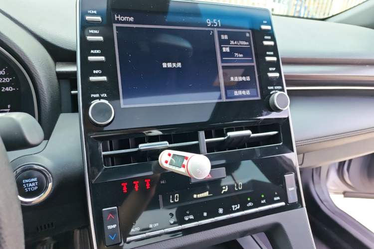 Used Toyota Avalon 2019 2.0L Ambition Edition China VI Audio And AC Panel