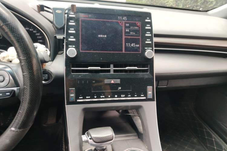 Used Toyota Avalon 2019 2.0L Ambition Edition China VI Audio And AC Panel