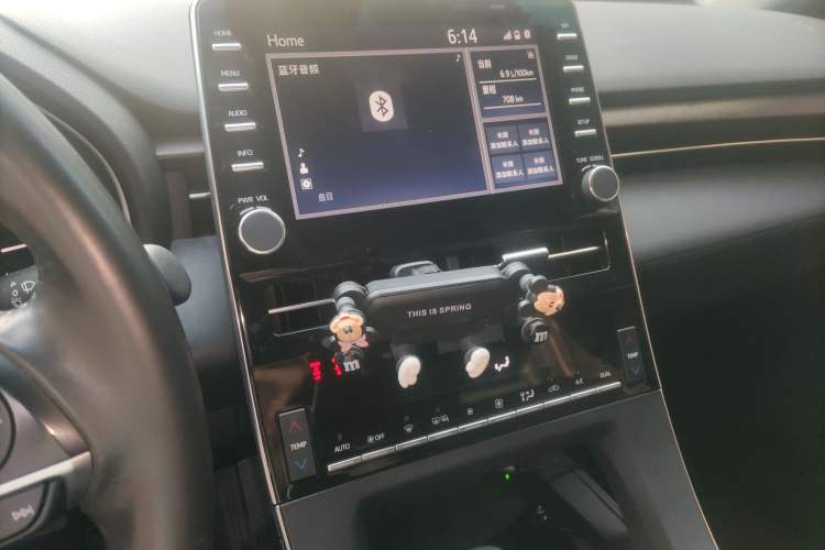 Used Toyota Avalon 2019 2.0L Luxury Edition China VI Standard Audio And AC Panel